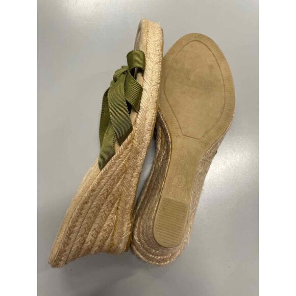 6 - J Crew Sandals - Picture 3 of 3